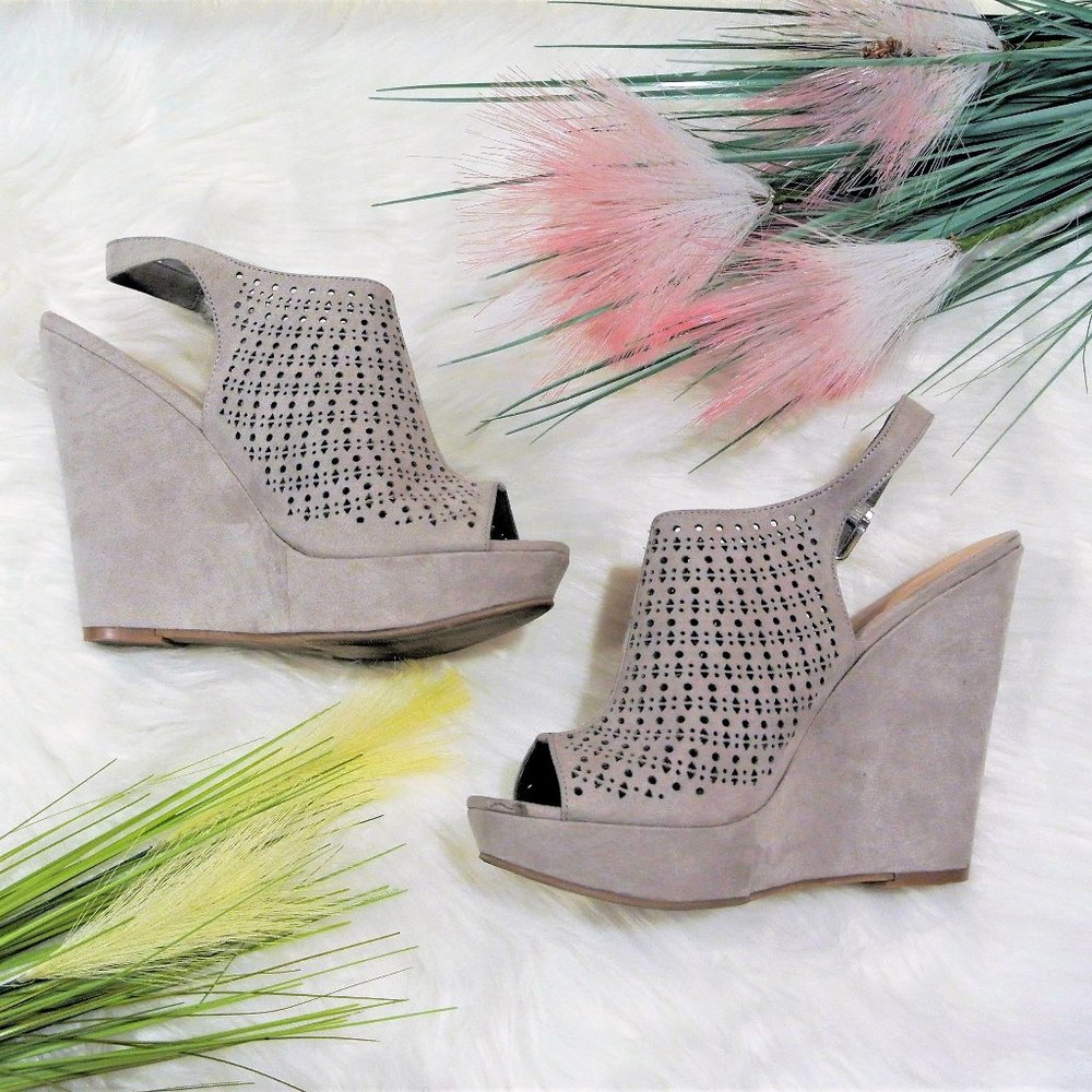 Chinese Laundry Stacked Wedges